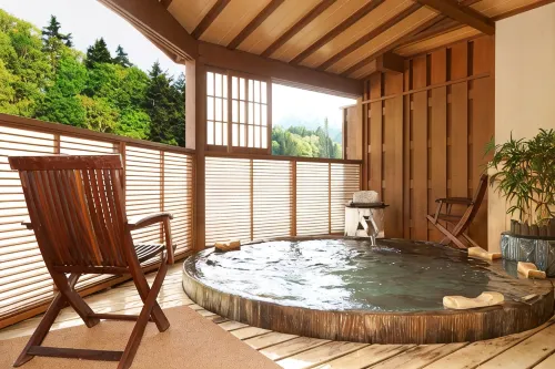 Ryokan Hinoemata - Kaplıcalı