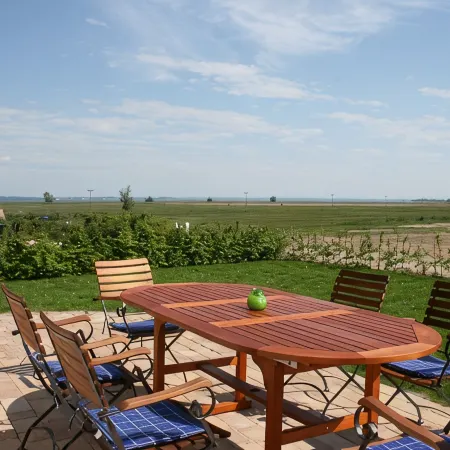 Family-Friendly House under Ried, for 6 Adults and 1 Child, Dogs Allowed