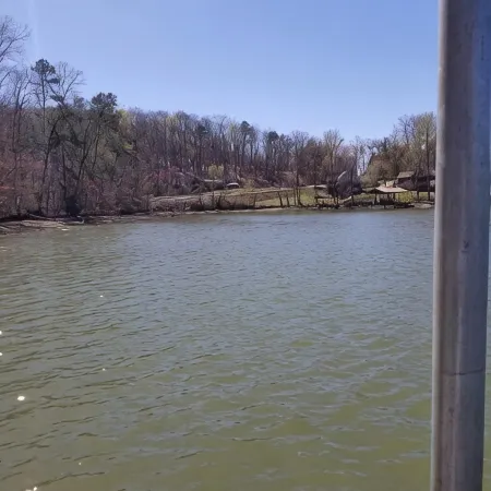 Watts Bar LakeThe Thomas House 2489 River Rd. Kingston TN 37763