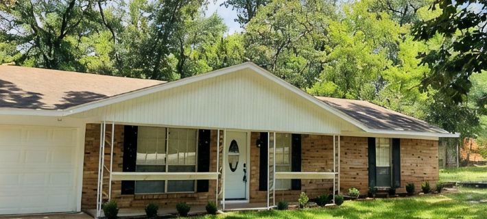Modern Updated Family HOME Hotels in Lufkin