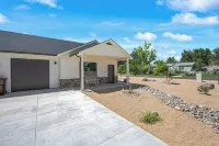 Pickleball Paradise in Kanab with Hot Tub Unit 2 - مطابخ