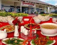 Hotel Sibayak Internasional - 朝食