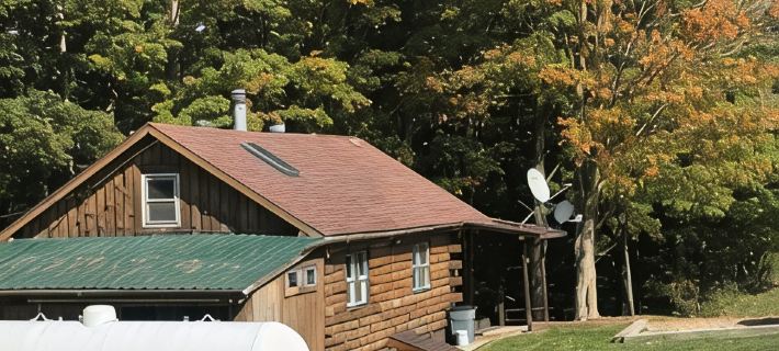 Sunny Trails Getaway Cabin Hotels in Steuben County
