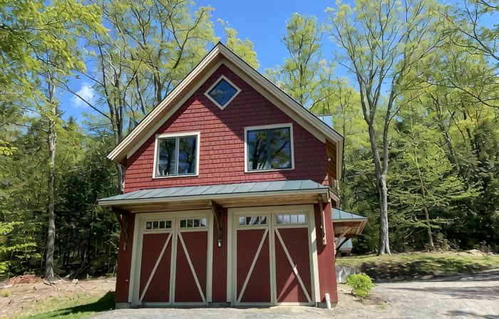 Post and Beam Carriage House in the heart of Mad River Valley