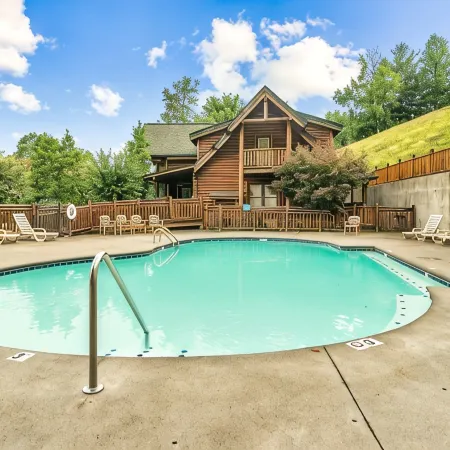 Beautiful Cabin with Mountain View- Mins to Parkway