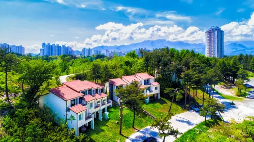 Yeongrangho Resort
