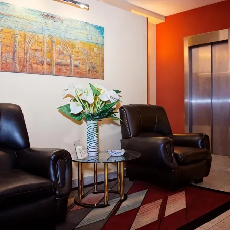 Hostal Guzman El Bueno by Gaiarooms