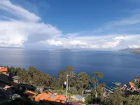 Sol y Luna Isla Del Sol - Homestays