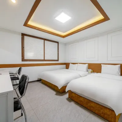 Suwon Station White Hotel 鄰近梅桥站的酒店