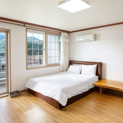 Geoje Island Milky Way Pension โรงแรมใกล้หน้าผาซินซอนแด