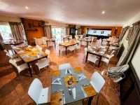 The Venue Country Hotel, Lanseria - bar