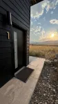 Modern Cabin 1 with AC in charming Paradise Valley with stunning views
