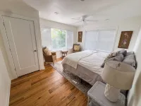 Stunning 5-Br Retreat with Panoramic Views & Close to Raystown Lake Access. - 4-Star