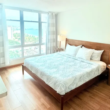 1Br + Living Room 821 Sqft with Ocean View - Direct Beach Access - WiFi