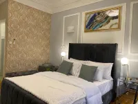 5 Start luxury rooms with presidential Comfort well equipped