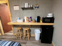 Handicap-Accessible Cabin Near Kirby Landing & Lake Greeson – Pet-Friendly