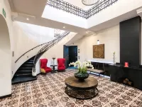 AR218 Hotel by Uliv Hotels near Blackberry Forum