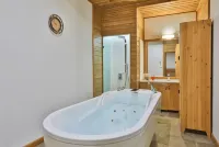 Pirin Golf Hotel & Spa - Hot Tub