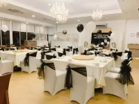 Sumai Hotel Apartment - sarapan