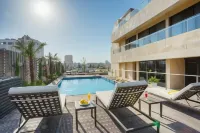 The House Boutique Suites - สระว่ายน้ำบนดาดฟ้า