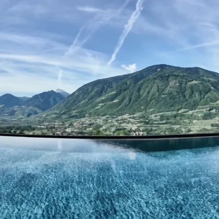 SomVita Suites
