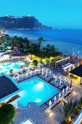 Xperia Saray Beach Hotel - parking
