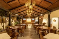 Hanu Reddy Residences Poes Garden - 3-Sterne