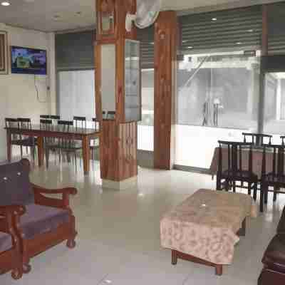 Jamal Hotel Dining/Meeting Rooms