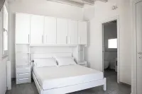 Escape to Paradise:Villa with Pool, Garden and Sea View Surrounded by Nature - 무료 와이파이