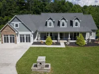 Modern Forest Escape w/ Pickleball, Hot Tub, Sauna, Gym, Fire Pit & Gameroom! - 3-Star