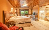 Hotel Ponta do Madeiro - 4-Star