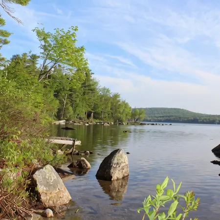 ISLAND VACATION, Canoe 5 minutes to Island and relax