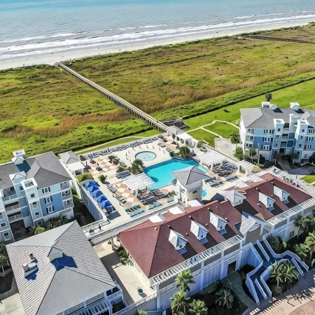 Pet Friendly Beach Front 3-Bedroom Condo Located in Pointe West, Galveston, TX.
