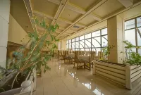 Hotel Versailles - Bãi đậu xe