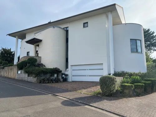 Exklusives Ferienappartement Mitten in den Weinrebenfeldern der Südpfalz - Apartments