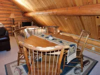 Grayling Cabin on the famous Henry's Lake - Chalets