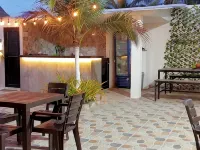 Hotel Sunset Beach Hotels near Manzanillo