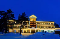 Park Hotel Kokshetau - Pools
