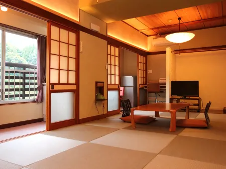 旅館まるや