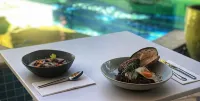 Port Douglas Peninsula Boutique Hotel - breakfast