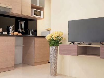 1 Bedroom Bandara City Apartemen Near Soekarno Hatta Airport