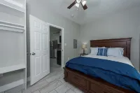 Charming cabin with full kitchen! Unit 2/6 - 3-Sterne