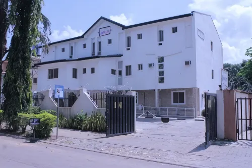 Yaban Hotel