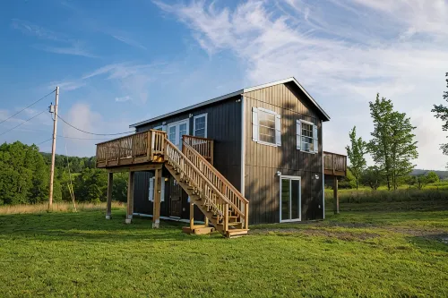 Amazing Views • 7 Acres • Creek • Hot Tub • 30 Min to All Star Village - Wifi