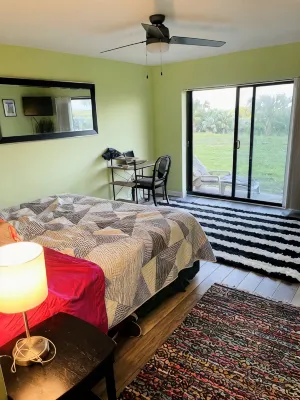 3 Bedroom Condo in Cocoa Beach - 프라이빗 풀