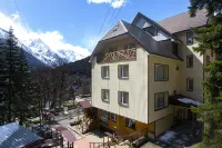Nastup Hotel - 3 Sao