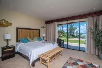 9 Br Luxury Oceanfront Villa South End of Jaco Beach, Nicest Part of Jaco Beach! - gimnasio