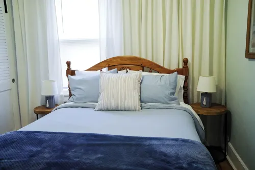 Coastal 3-BR Lower Near Lake MI and Downtown Sheboygan - 3-Star