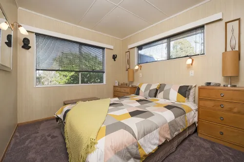 Absolute Beachfront Oasis with Sea Views & Hot Tub - 2つ星