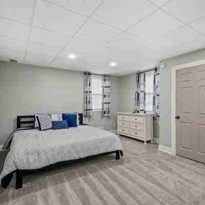 LOCATION! Walkable to inclines & stunning views Rooms